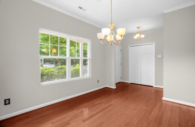 Photo - 202 Tallula Ln