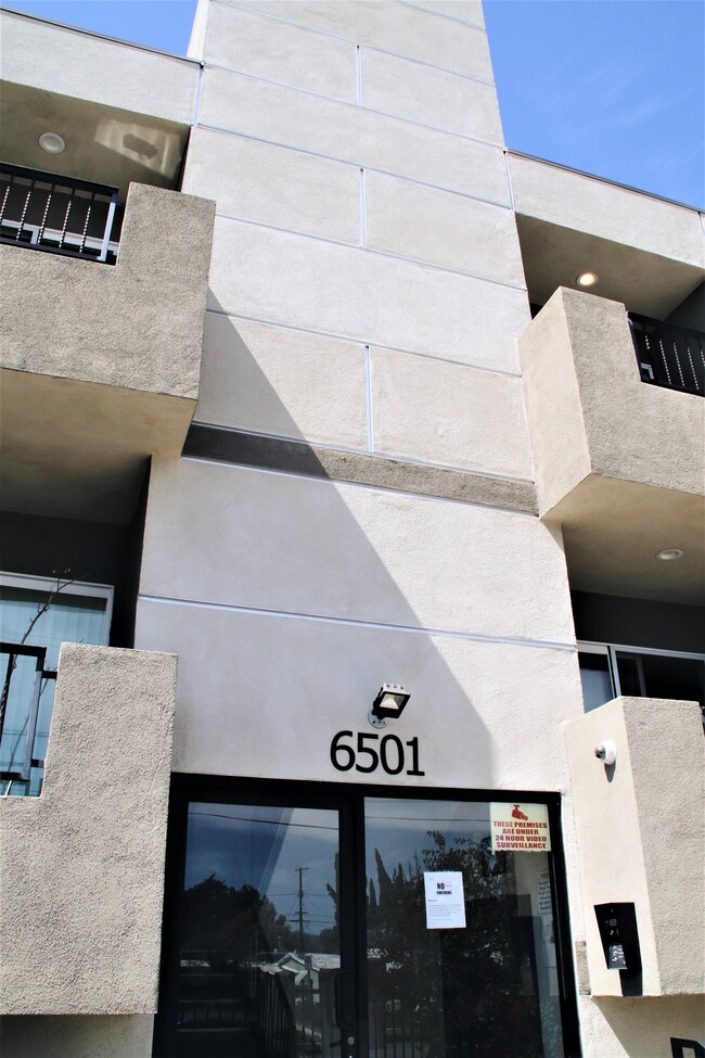 Photo - Fulton Apartments