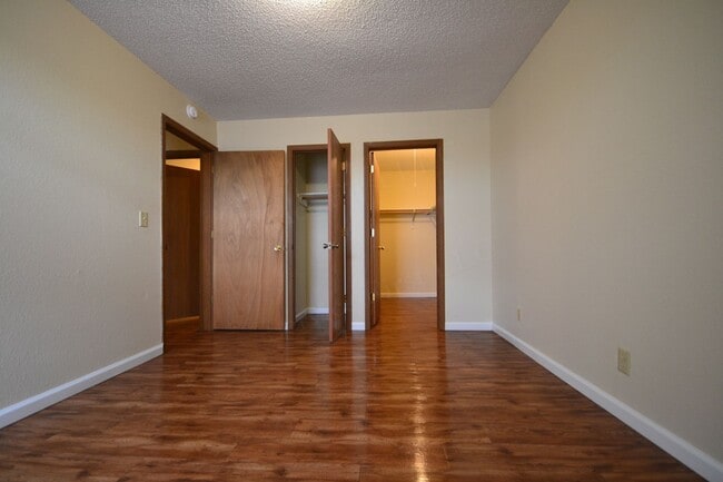 Photo - Hollister Apartments Unit 14