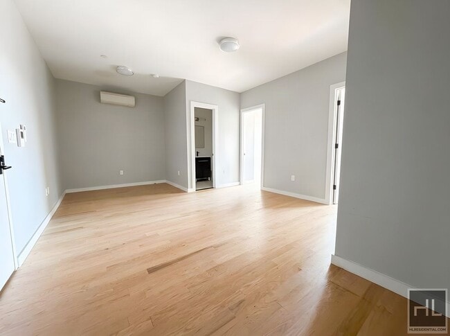 Photo - CLARENDON ROAD Unit 3A