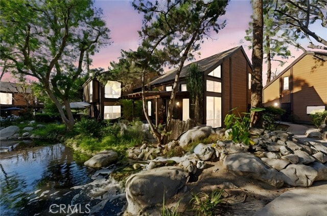 Building Photo - 10614 Shoreline Dr