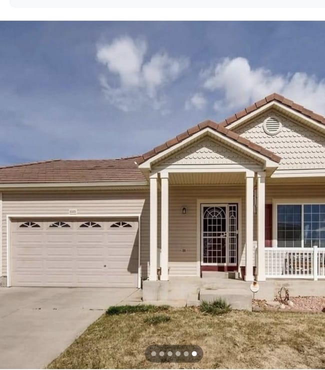 Photo - 5335 Malta St