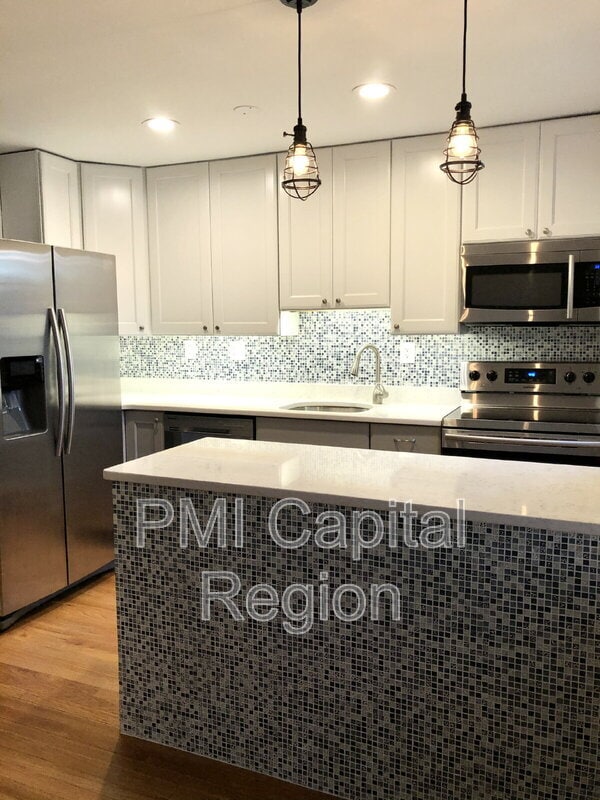 Photo - 2211 Washington Ave Unit Apt 203