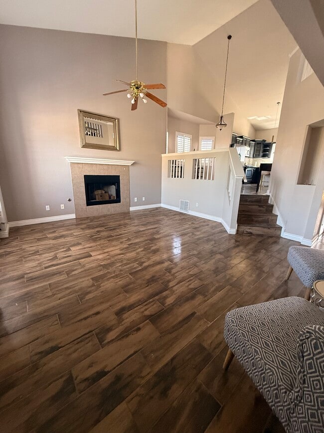 Photo - 836 Sunset Park Dr