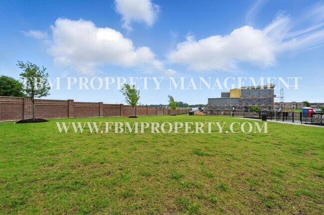 Photo - 2887 Amelia Ln