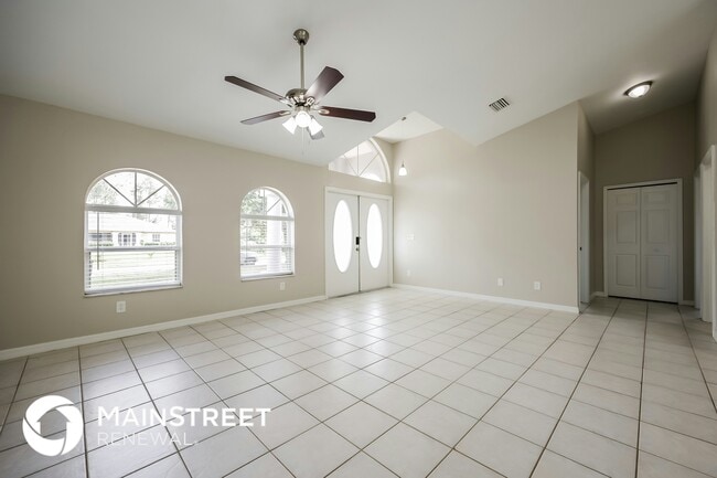 Photo - 2802 31st St W