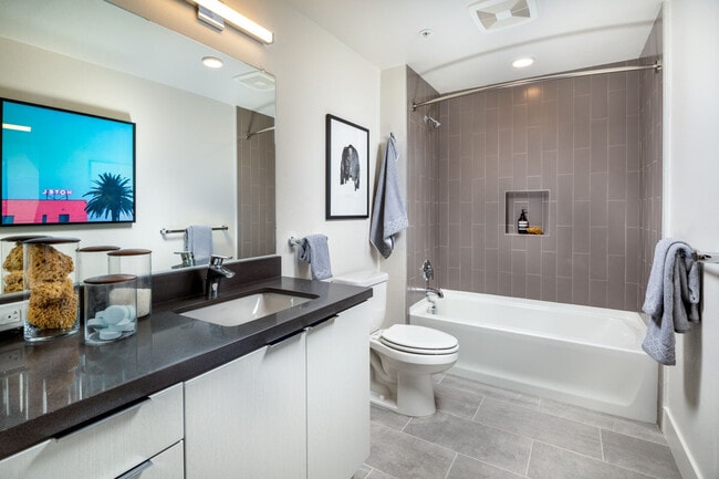 LLEWELLYN apartments — community photo