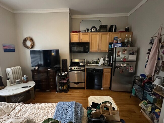 Photo - 2525 N Clark St Unit E