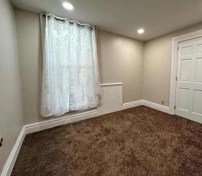 Photo - 313 William St Unit APT 2