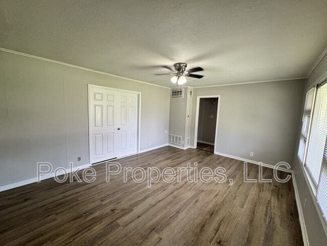 1506 Arkansas St