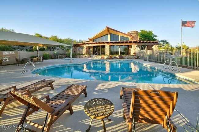 Photo - 4302 N Sunset Cliff Dr