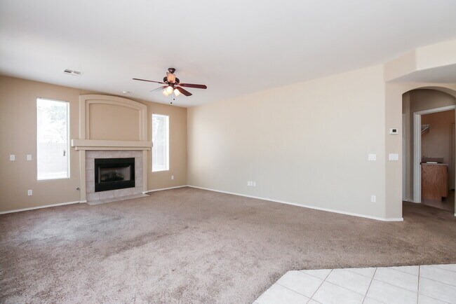 Photo - 1334 E Harrison St