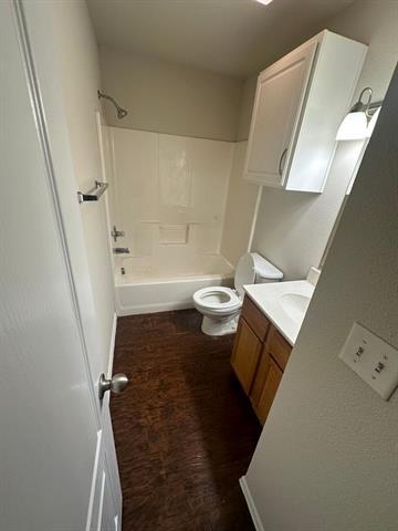 Photo - 946 Sylvia St