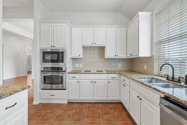 Photo - 3222 Tehama Ct