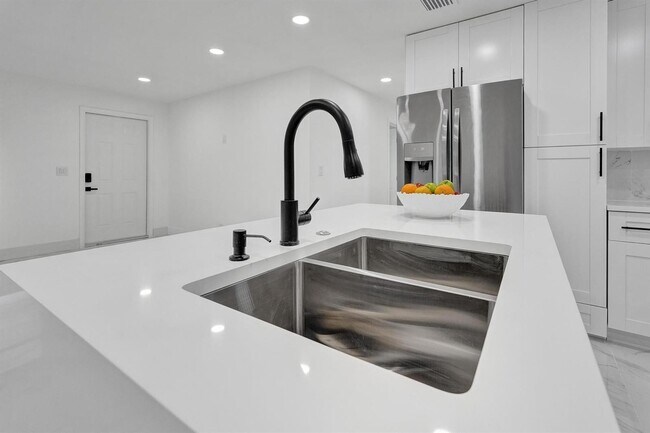 Photo - 4138 SW 48th Ct