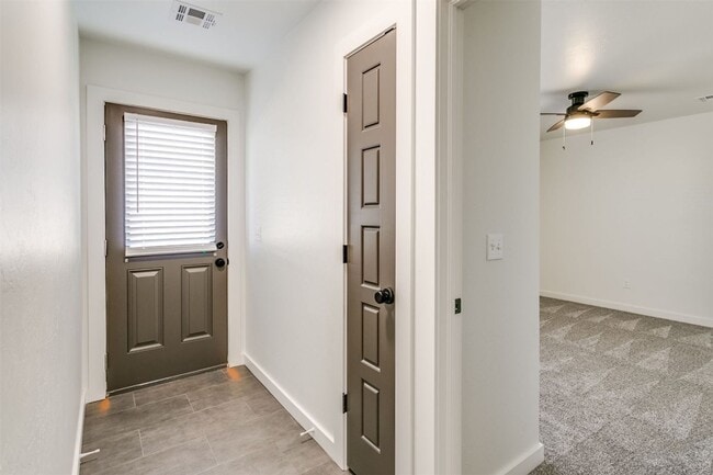 Photo - Beautiful 3 Bedroom in Norman