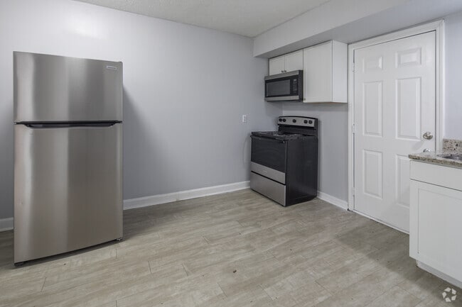 3BR, 2BA - 1,175SF - Kitchen