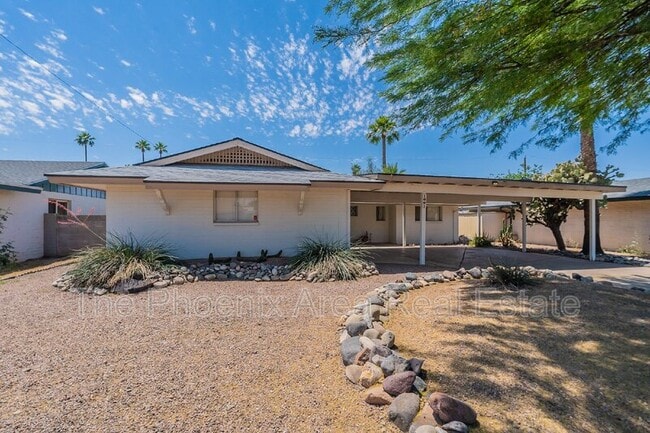 Photo - 1001 E Campus Dr