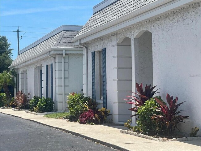 9819 Hernando Ct Unit 29-A