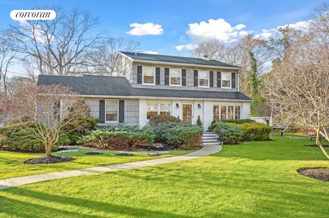 Building Photo - 23 N Westbury Rd Rental