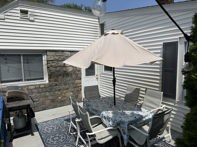 Photo - 6 Frances Ave