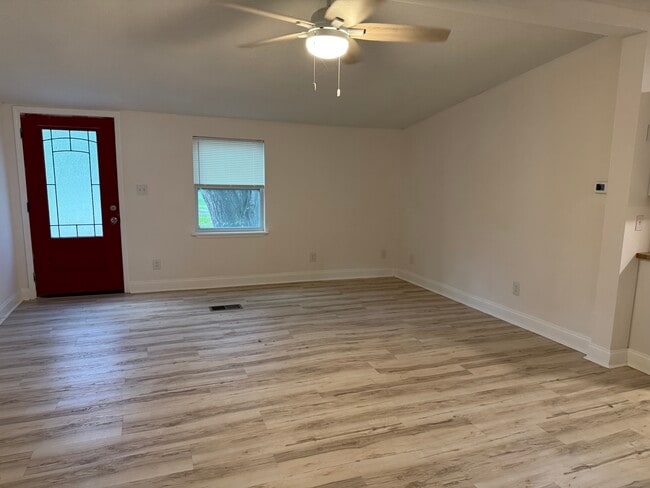 1800 Century Blvd Unidad 1800 Century Blvd HOUSE