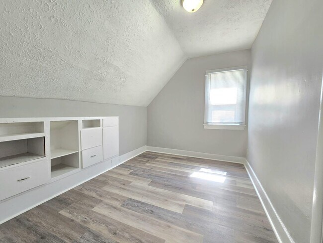 Photo - 1416 Miami St Unit 3