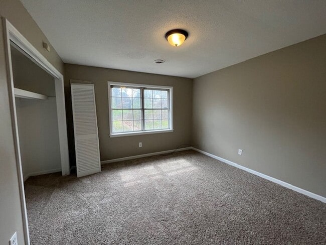 Photo - Renovated 4 Bedroom 2 Bath Home For Rent!