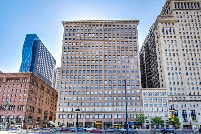 Building Photo - 330 S Michigan Ave Unit 1705 Rental