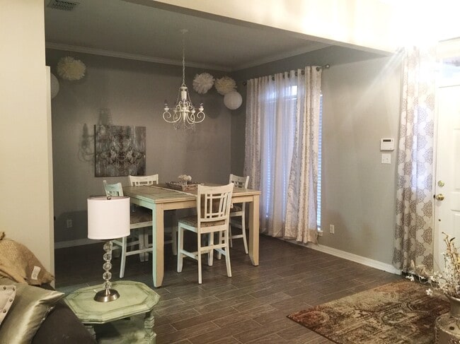 Photo - 3005 Gabriel Oaks Dr