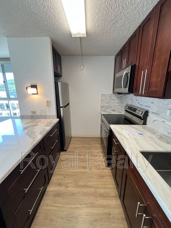 Photo - 1621 Dole St Unidad #401
