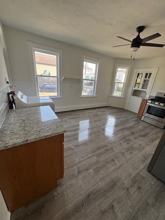 Photo - 15 Lyon St Unidad 1