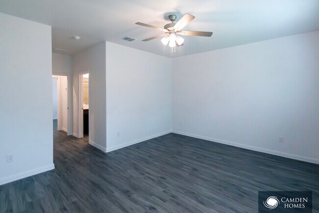 Photo - 3511 Macquarie Dr