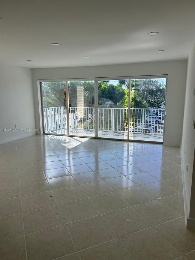 Photo - 7701 SW 88th St Condominio Unidad B330