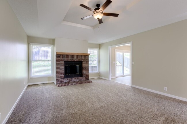 Photo - 3 Bedroom Bellevue Home!!