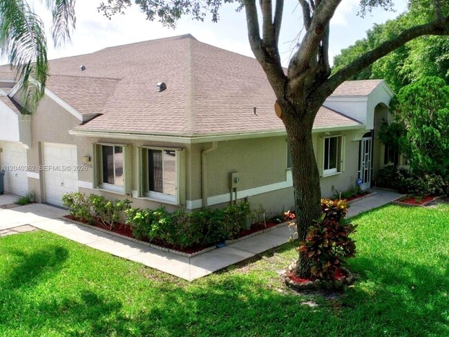 Photo - 9238 Vineland Ct
