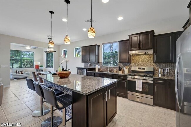 7103 Lily Way