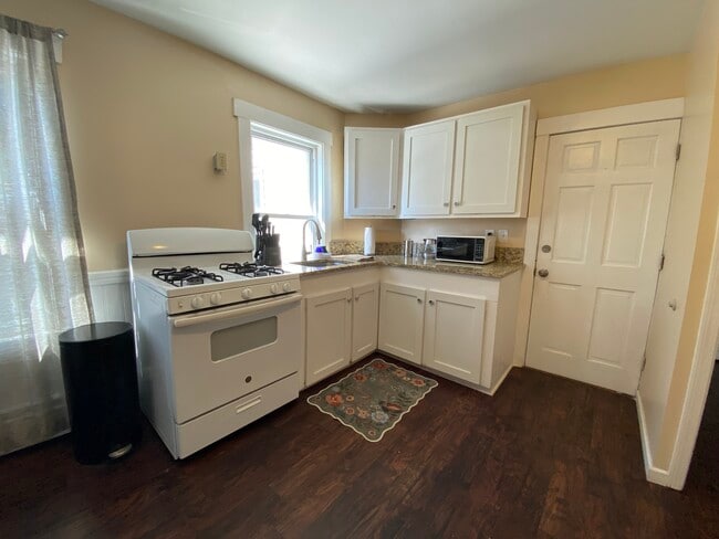 Kitchen - 123 Endicott St Unit #2