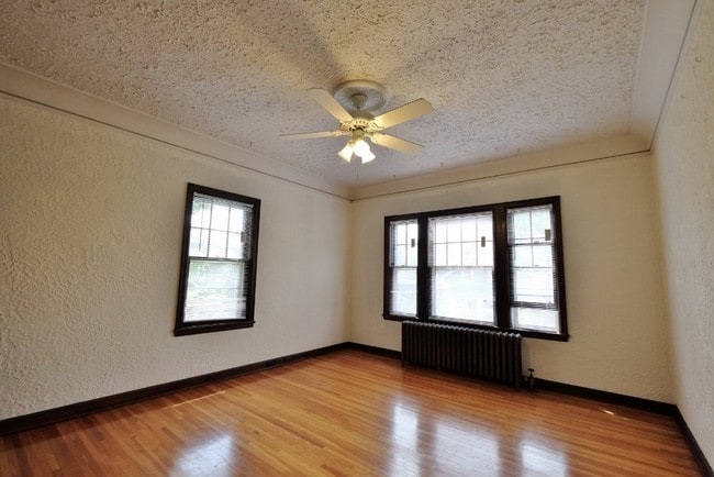 Linden Hills | 2716