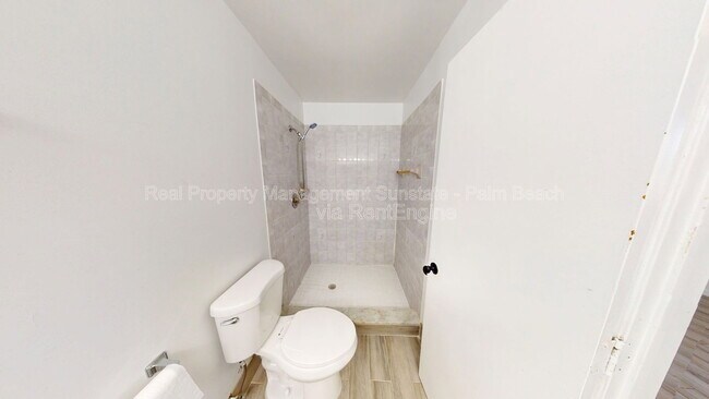 Photo - 13789 Bottlebrush Ct Unit B
