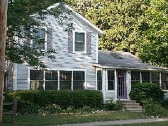 Photo - 712 Lake St House
