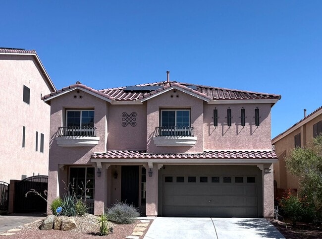 Great 5 bedroom home with RV Parking! Loca... - Great 5 bedroom home with RV Parking! Loca...