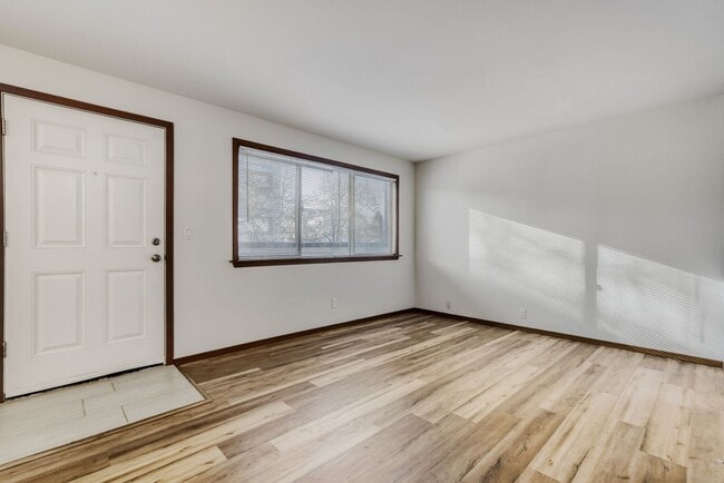 Photo - Segovia Building Unit 3