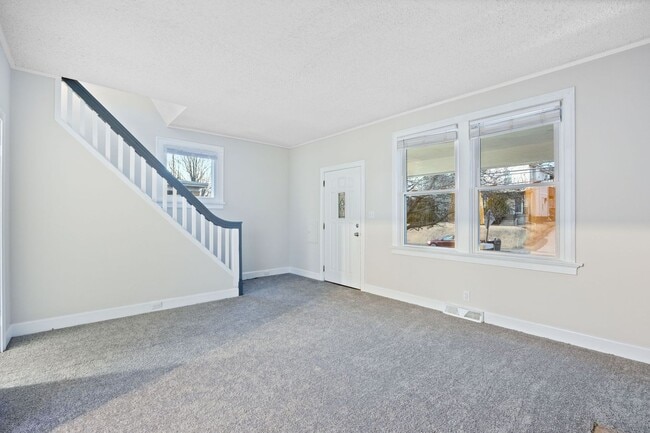 Photo - Cheviot- Charming 3 bed 2 bath