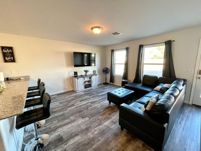 Photo - New 4 Bedroom Home in Bullhead City! AVAIL...