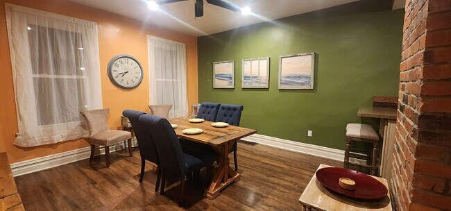 Building Photo - 3114 Terrace St