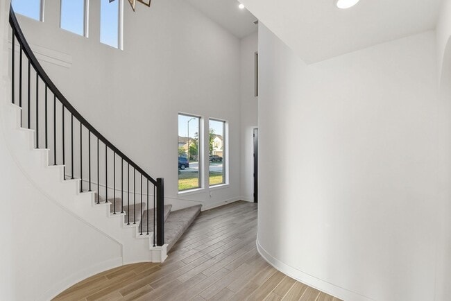 Photo - 7031 Snow Finch Ln