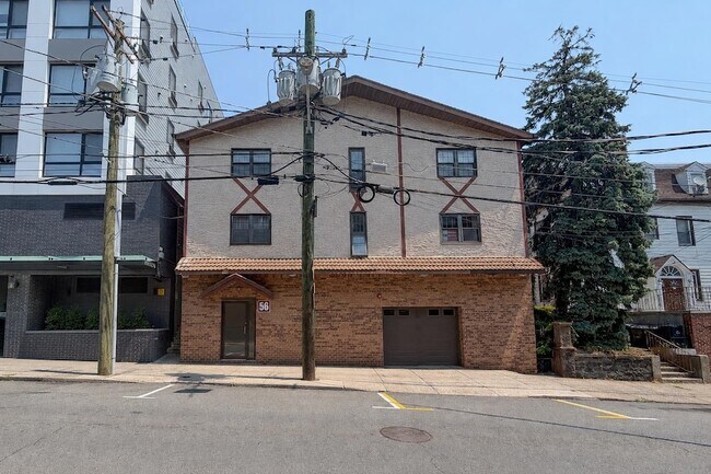 Photo - 56 68th St