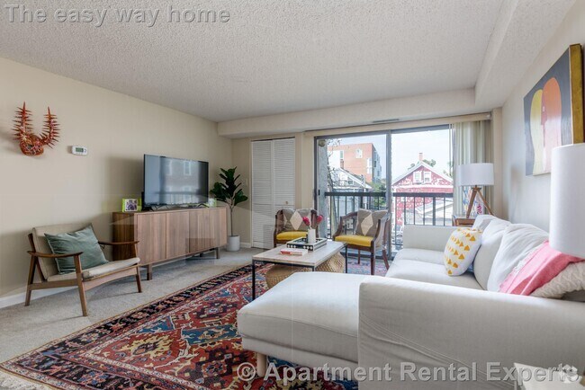 Building Photo - 16 Elmer St Unit #301 Rental