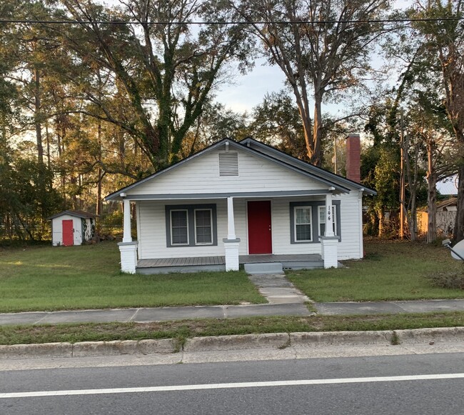 Photo - 144 Tattnall St House